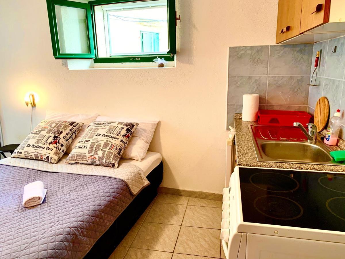 City Coast Apartments Шибеник Екстер'єр фото