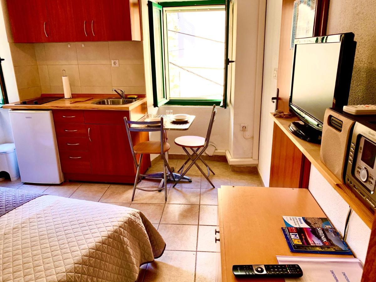 City Coast Apartments Шибеник Екстер'єр фото