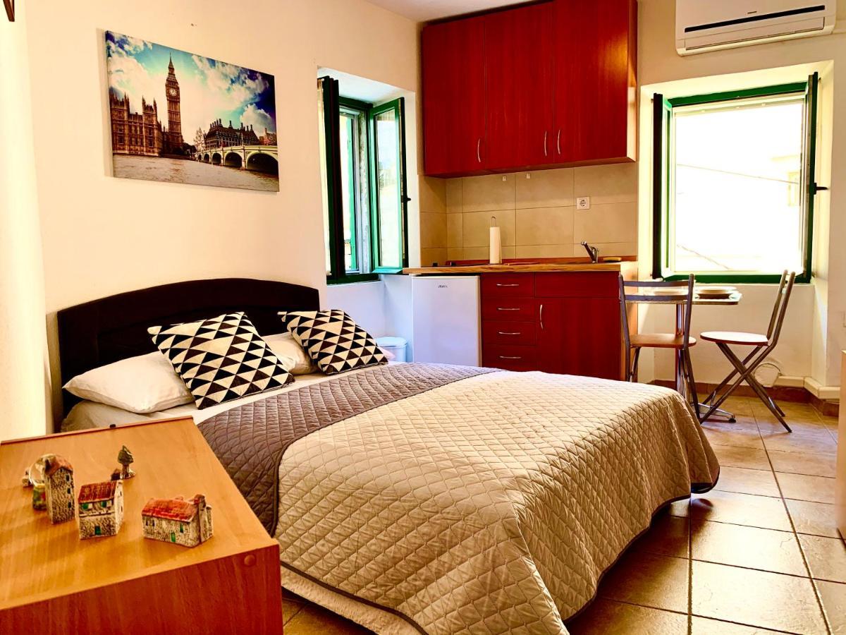 City Coast Apartments Шибеник Екстер'єр фото
