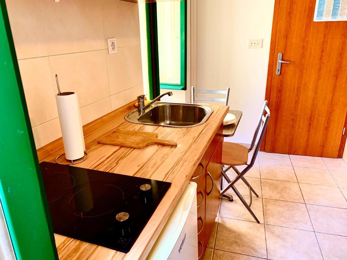 City Coast Apartments Шибеник Екстер'єр фото