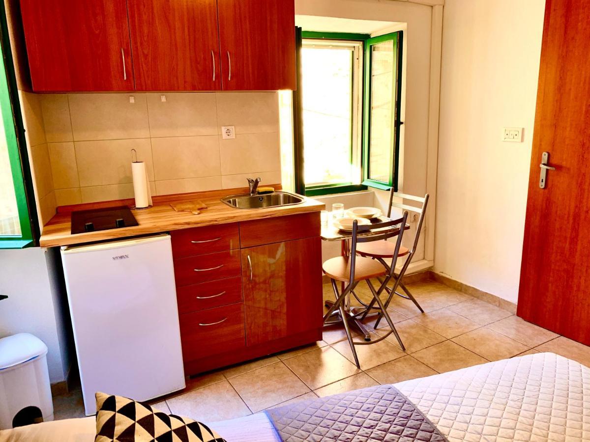 City Coast Apartments Шибеник Екстер'єр фото