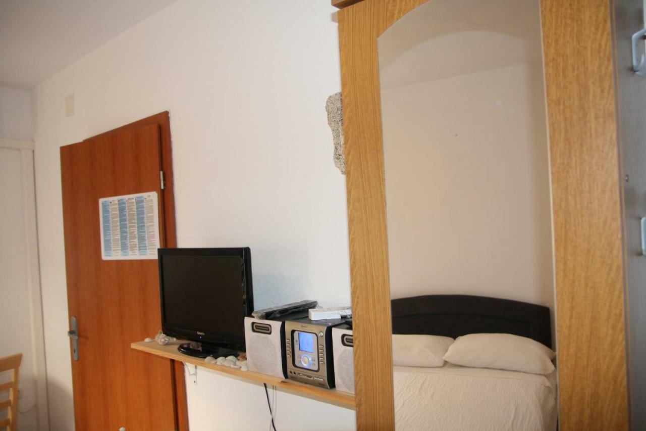 City Coast Apartments Шибеник Екстер'єр фото