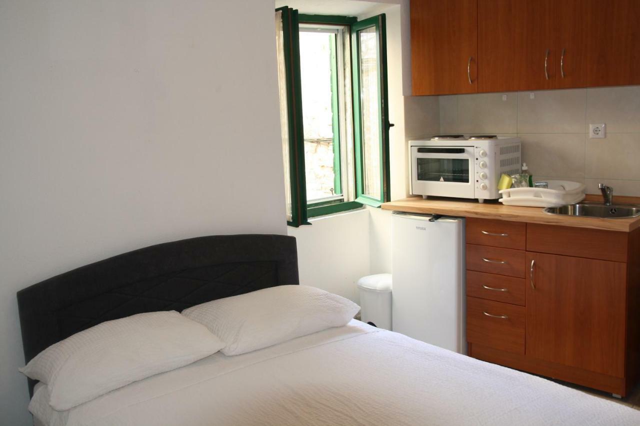 City Coast Apartments Шибеник Екстер'єр фото